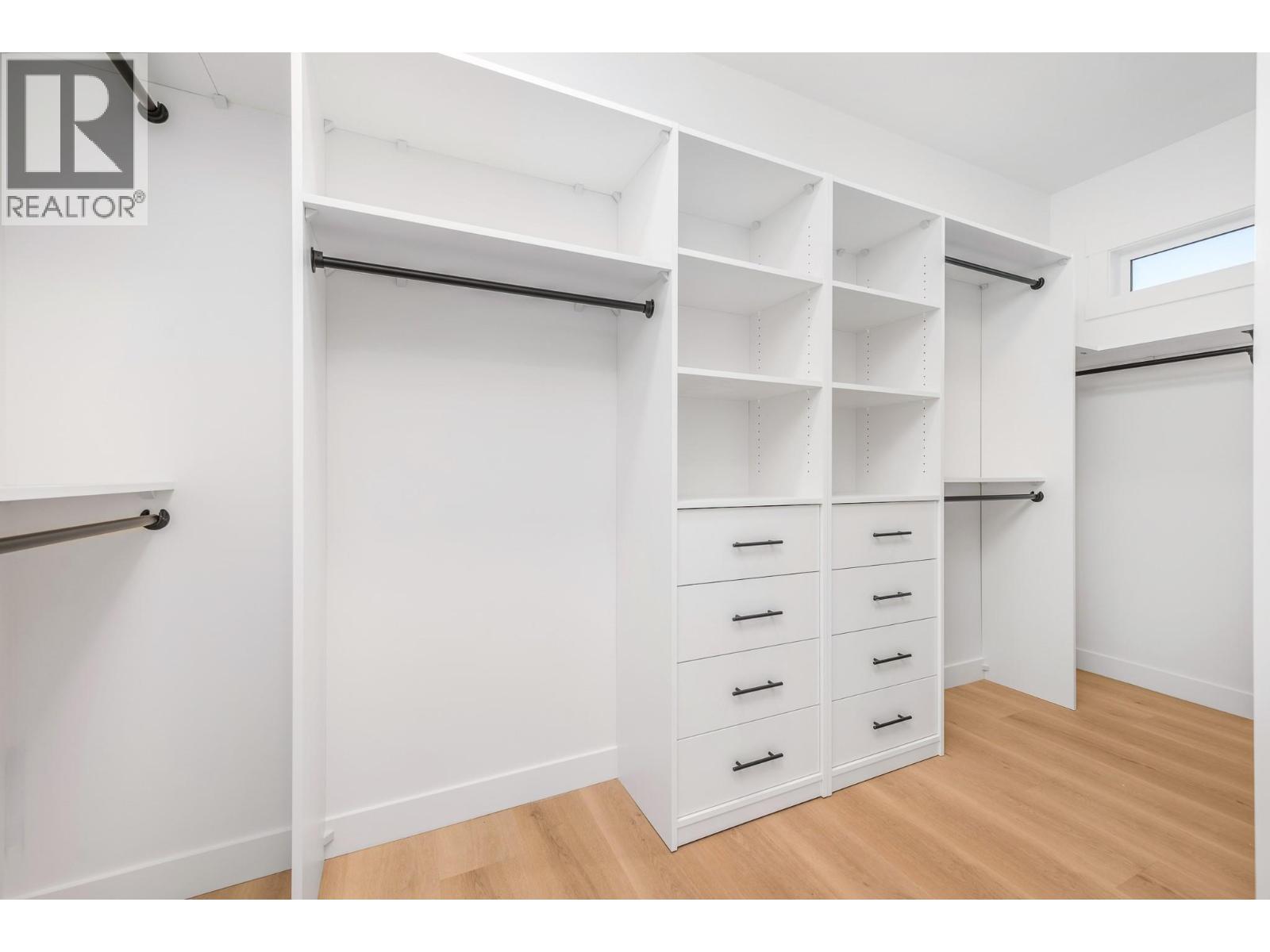 195 Sarsons Drive Lot# 10 - 9