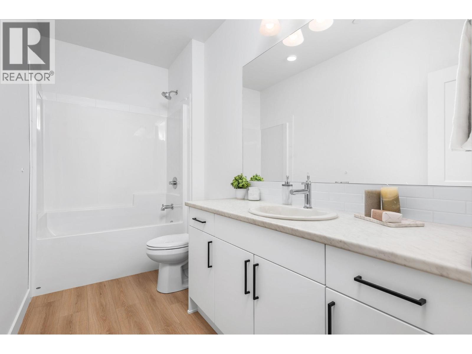 195 Sarsons Drive Lot# 10 - 33