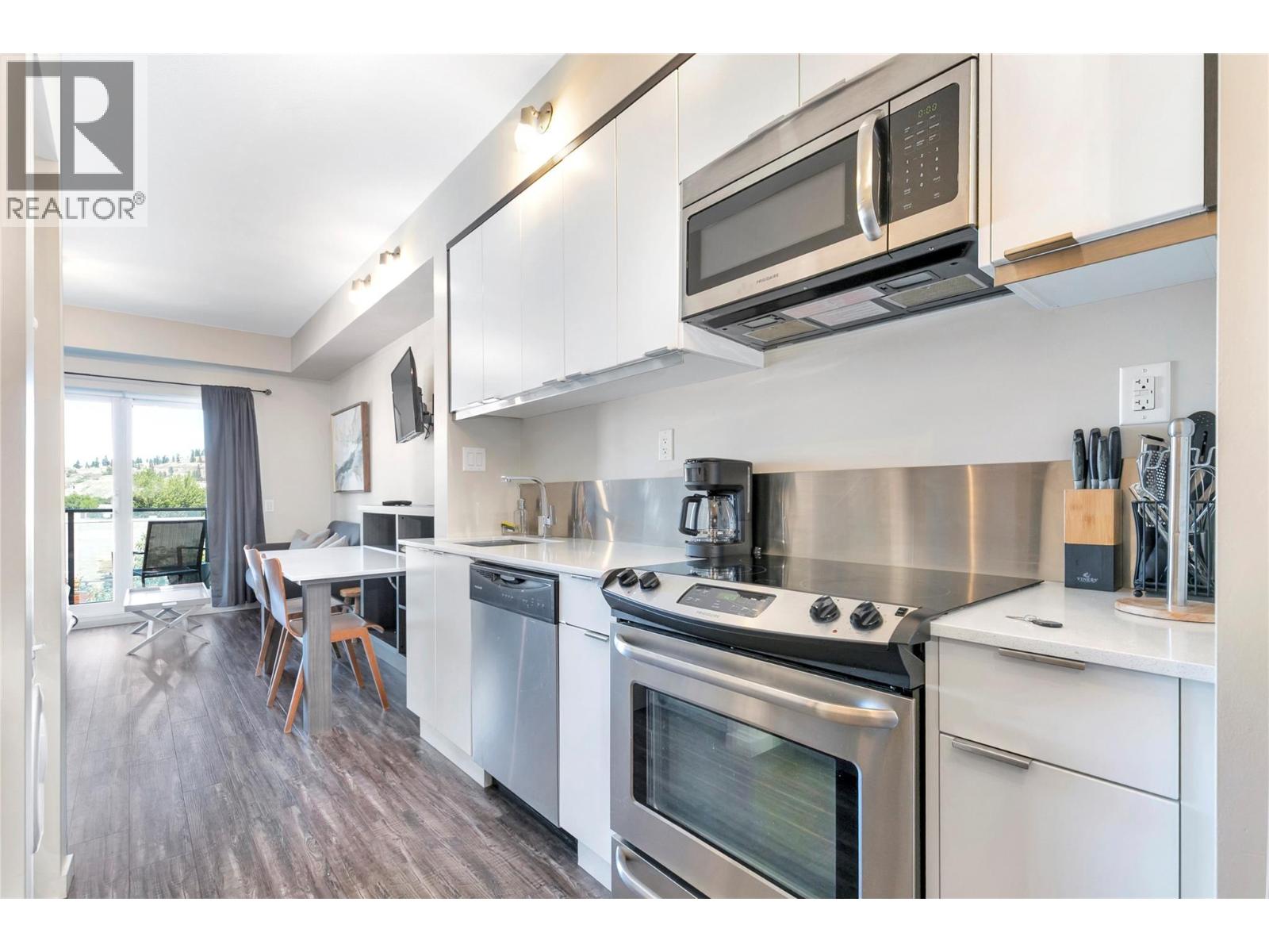 #406 1290 St. Paul Street - 9