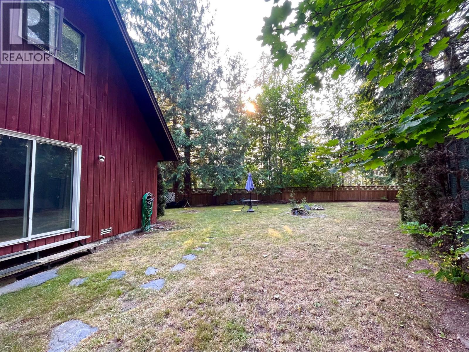 225 6th Street - Image 5