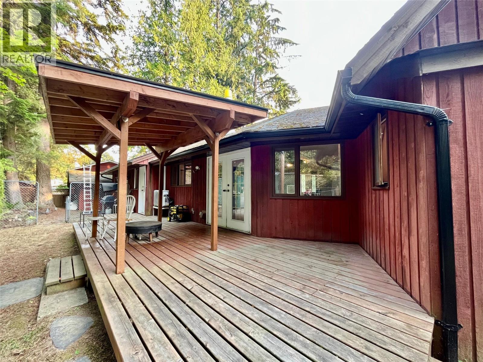 225 6th Street - Image 4