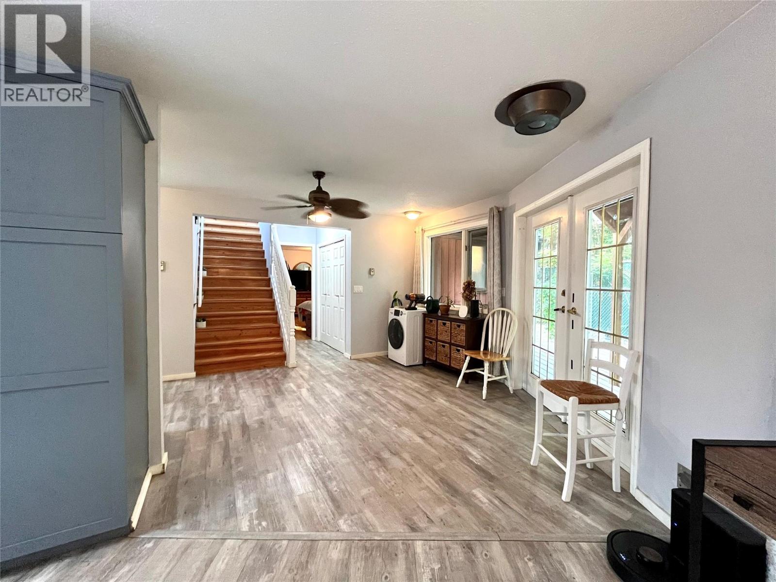 225 6th Street - Image 10