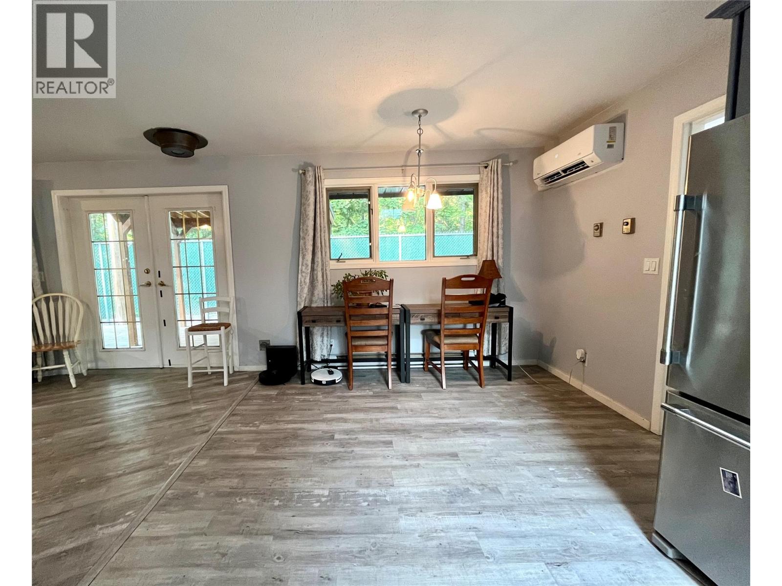225 6th Street - 11