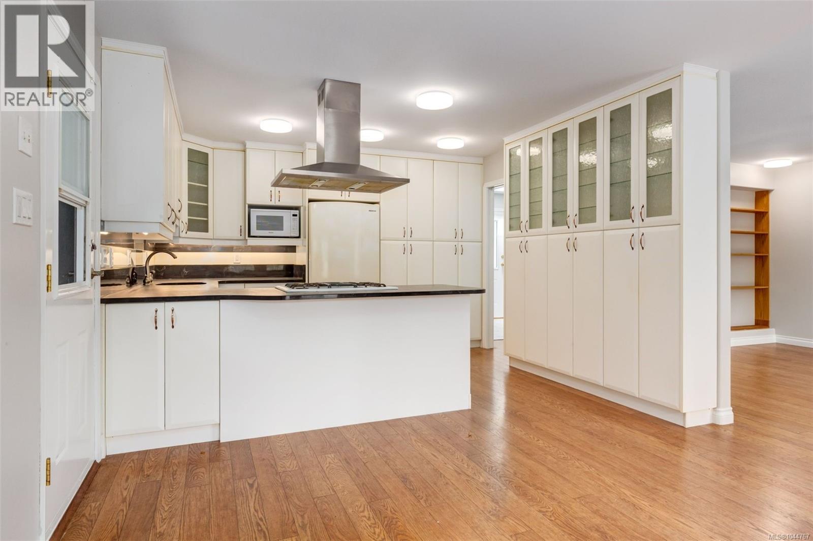  1252 Bunker Place, French Creek