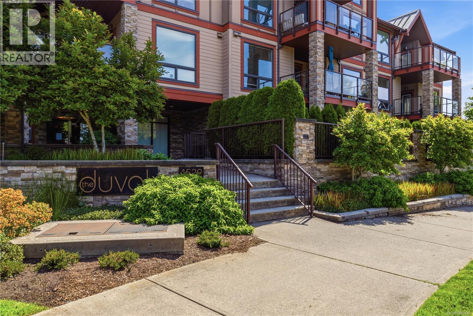 #101 4529 West Saanich Rd - 2