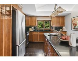 1041 Primrose Lane, Selwyn, ON K9J6X5 Photo 13