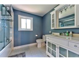 868 Kowal Drive, Mississauga, ON L5H3T4 Photo 17