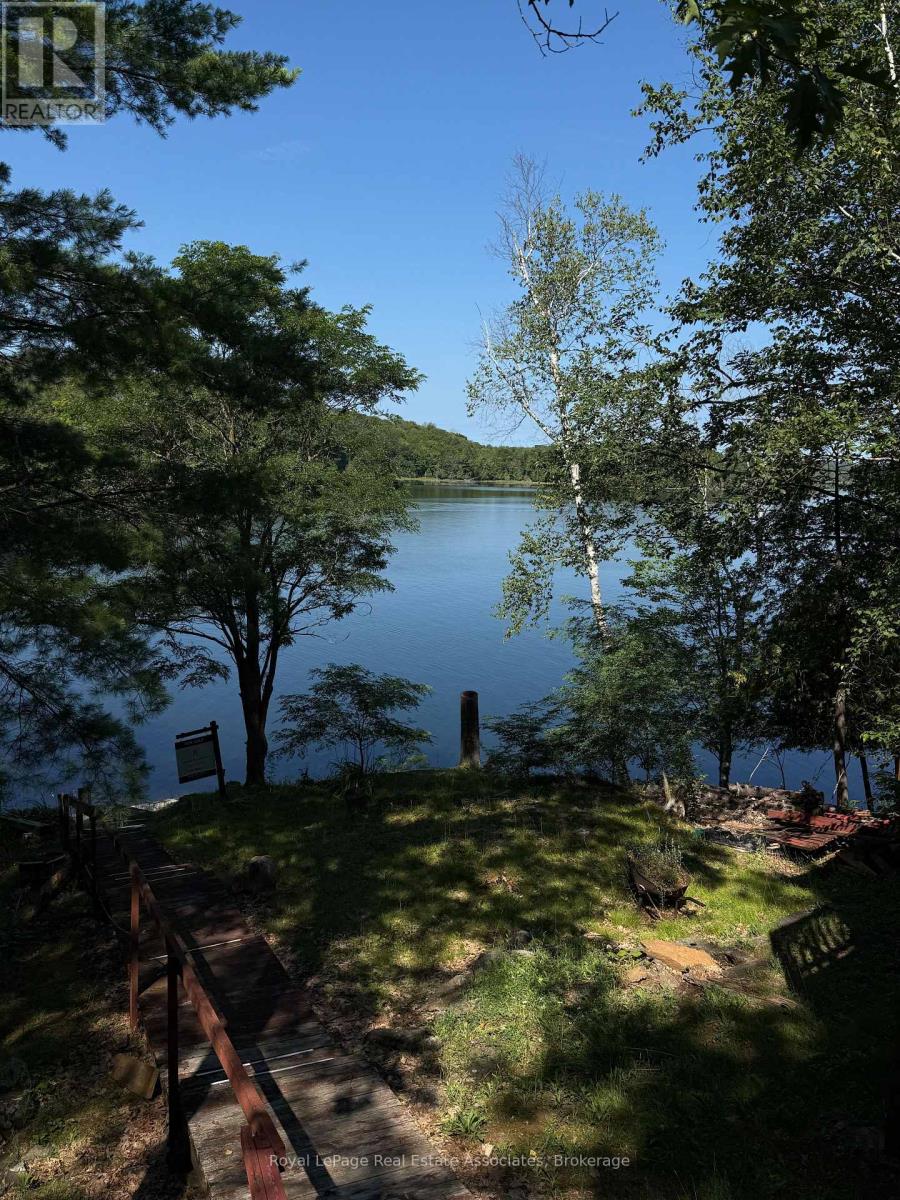 36 ST OLA LAKE SHORE E, Limerick — photo 2