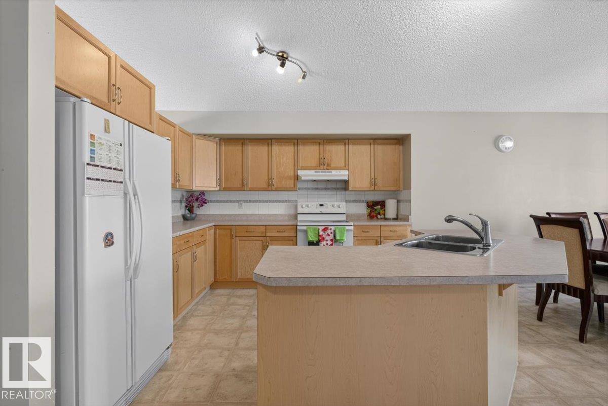 2918 33 ST NW - 11