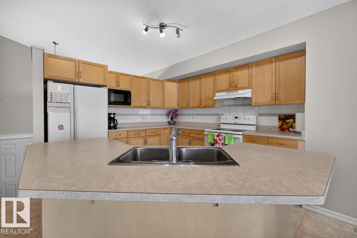 2918 33 ST NW - 13