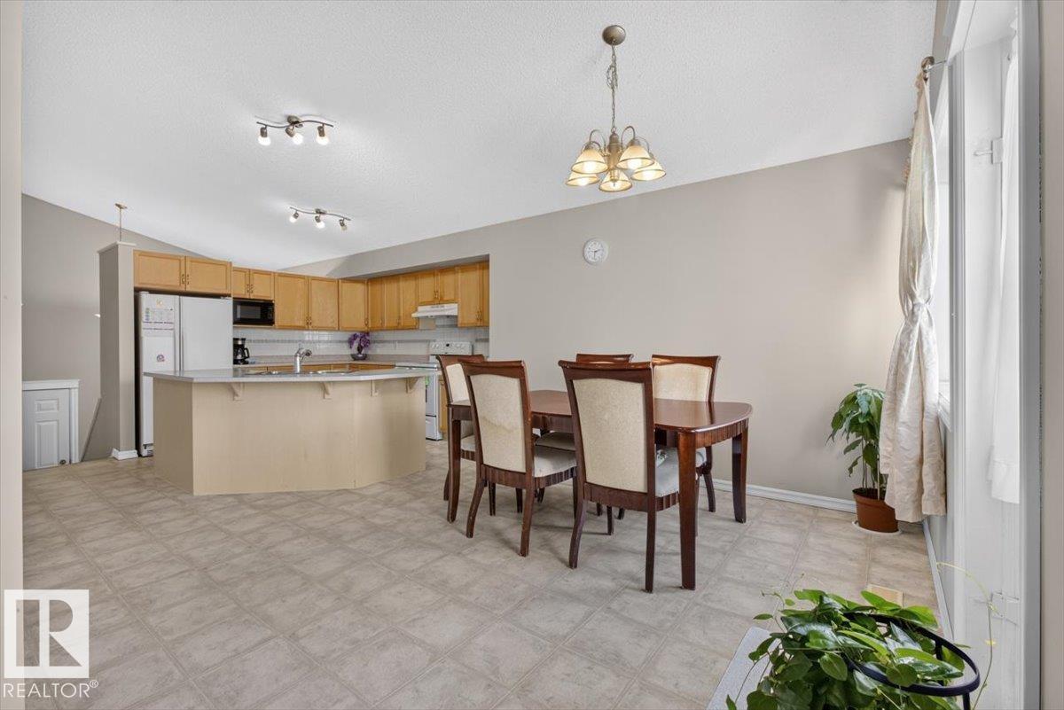 2918 33 ST NW - 17