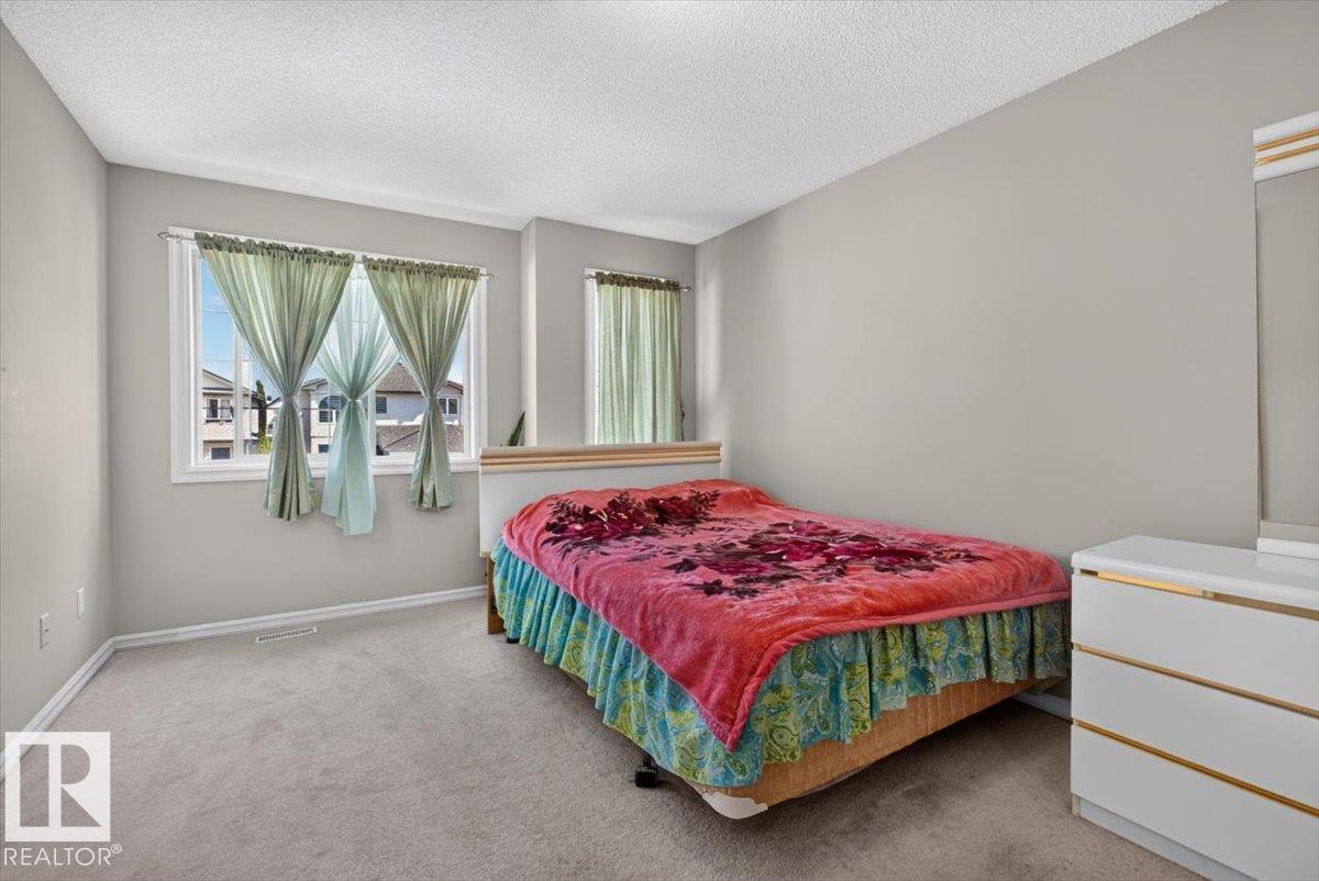 2918 33 ST NW - 30