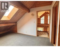 3074 Spout Lake Road, Lac La Hache, BC V0K1T0 Photo 27