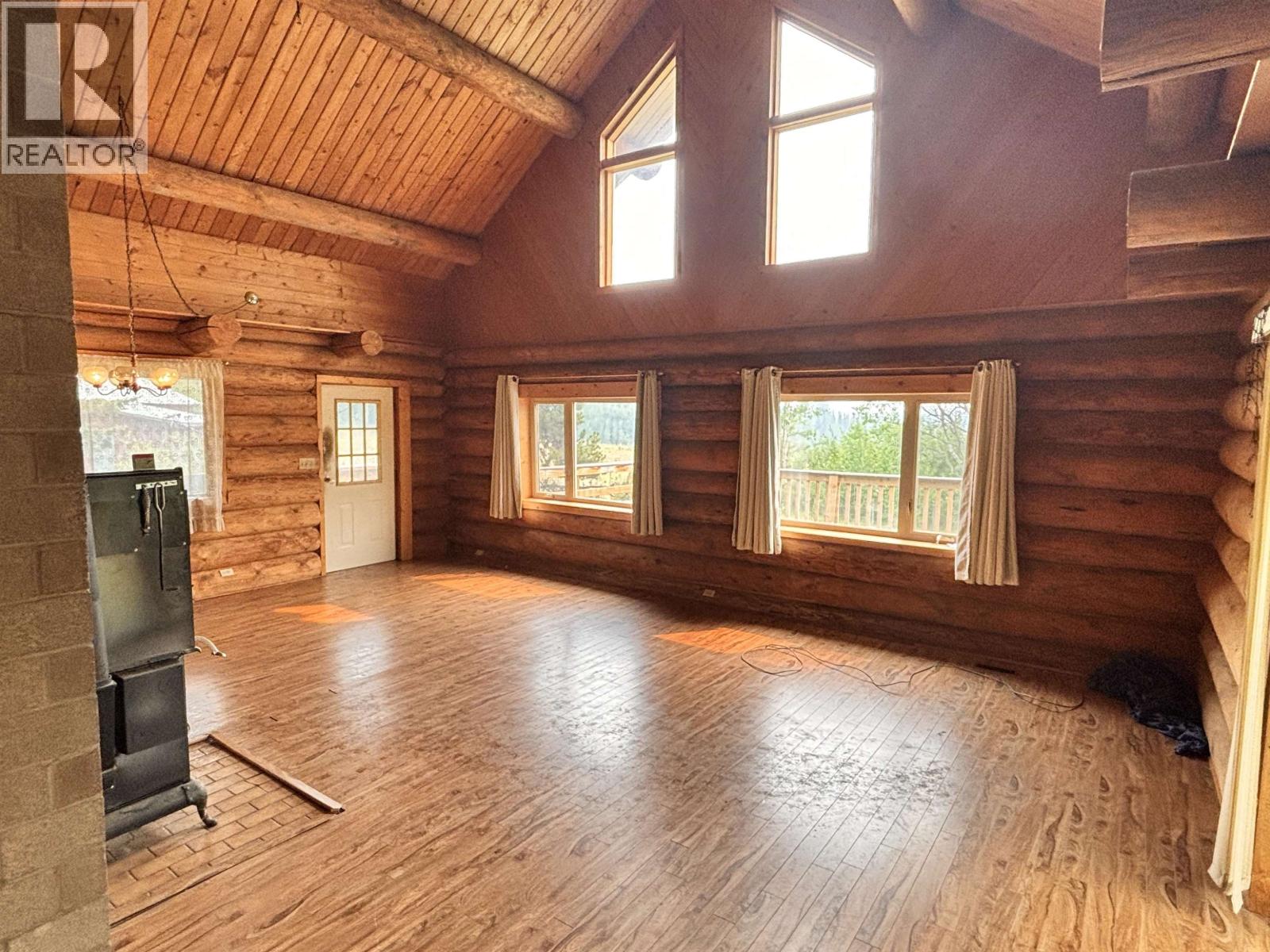 3074 SPOUT LAKE ROAD - 28