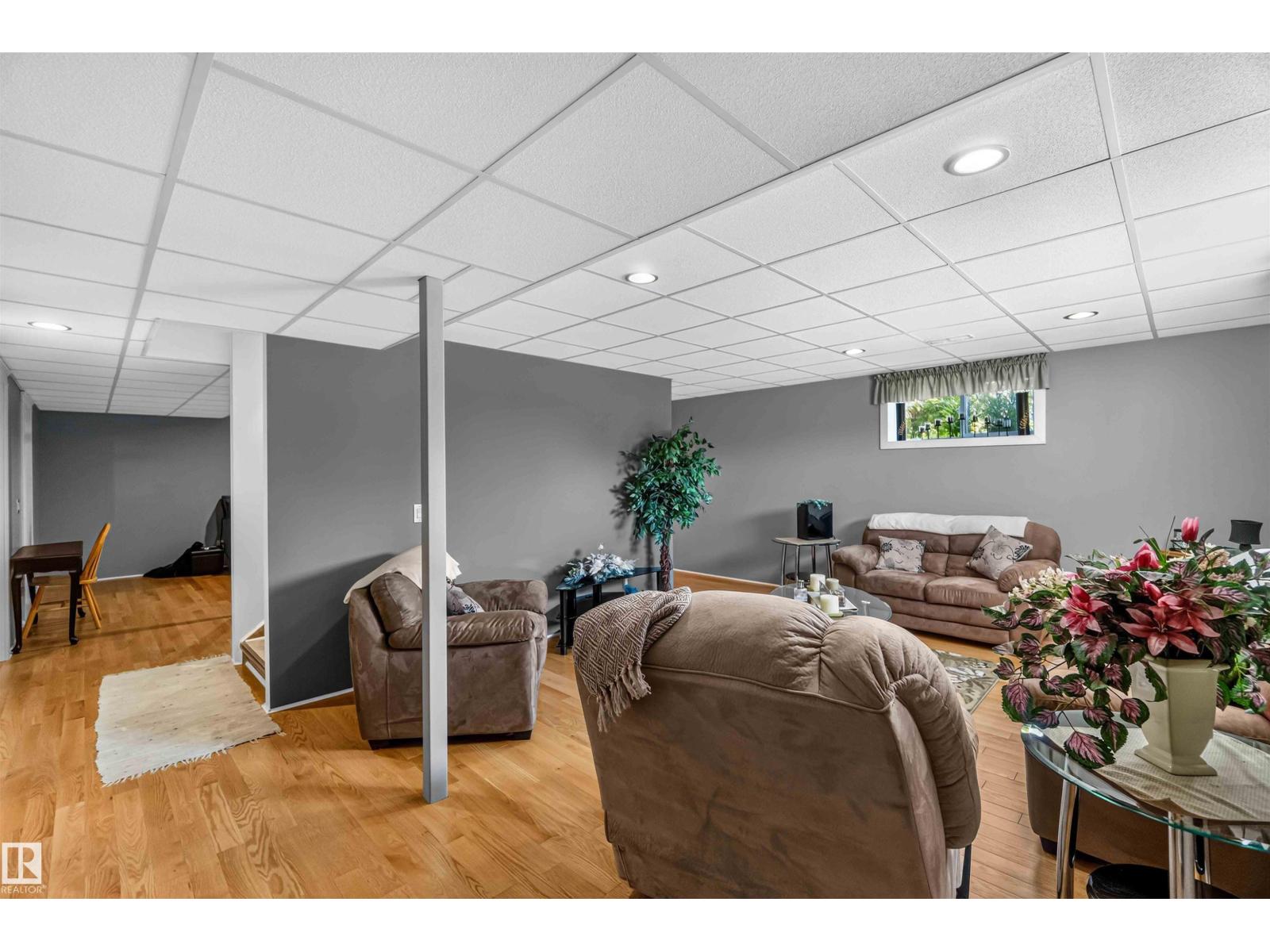 37 56420 Rge Rd 231 - 34