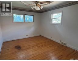 Storage - 722 1st Street, Canora, SK S0A0L0 Photo 8