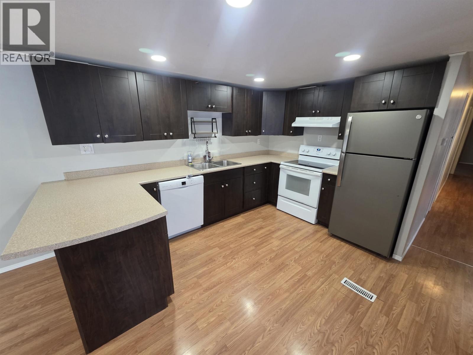 3988 WALKER STREET - Image 7