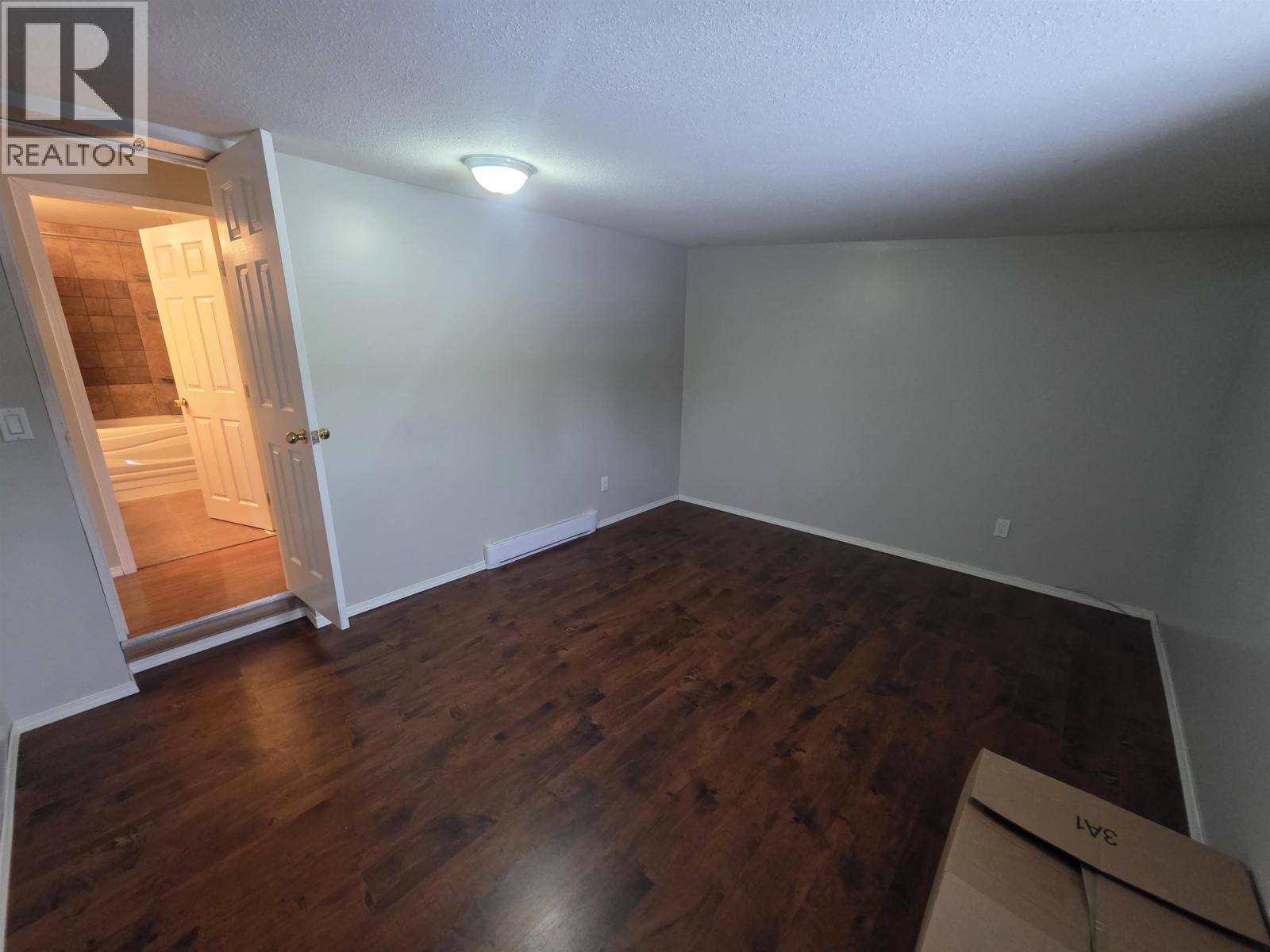 3988 WALKER STREET - 5