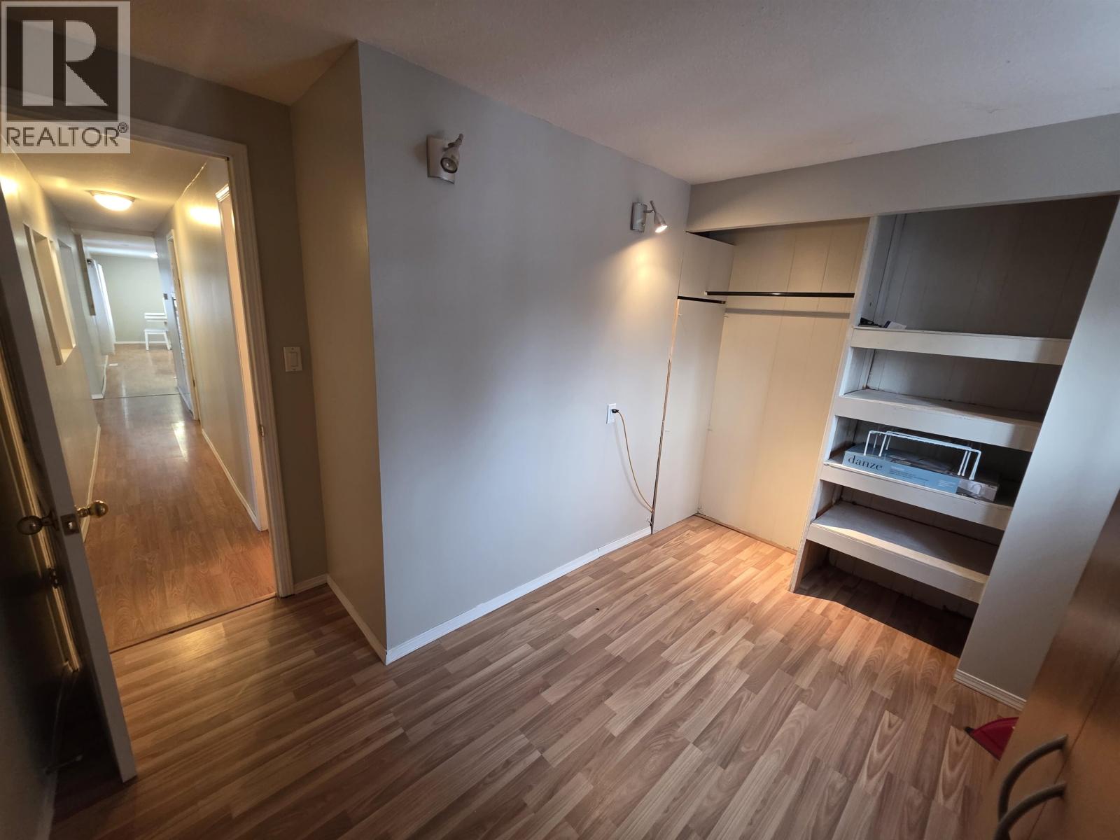 3988 WALKER STREET - 4