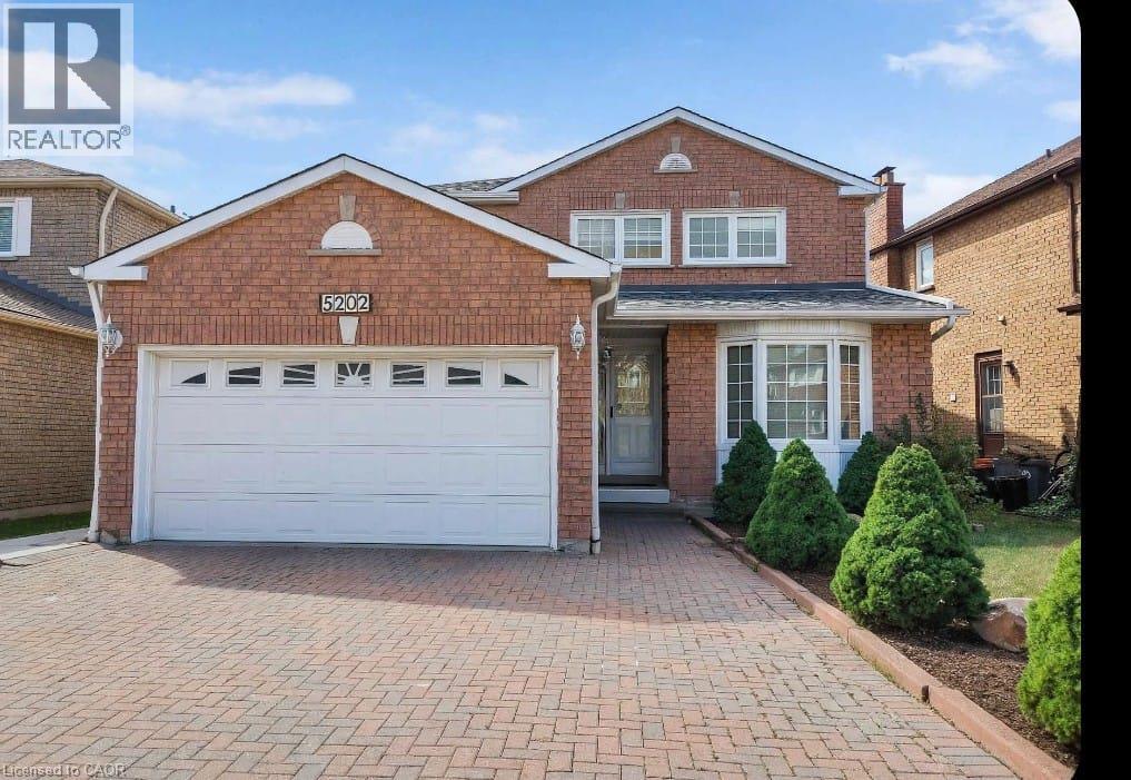 Photo of 5202 HUNTINGFIELD Drive