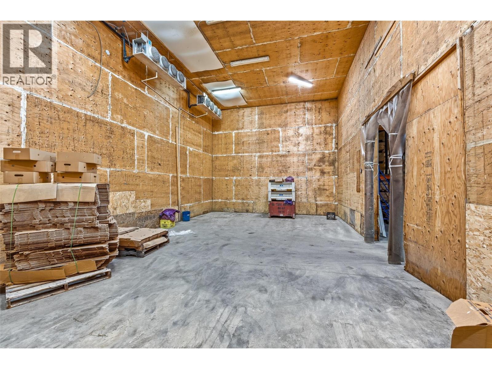 2249 Agar Road, Cawston