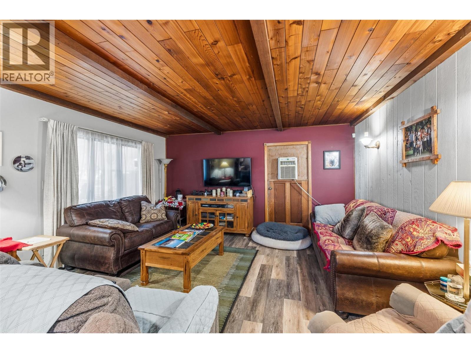2249 Agar Road, Cawston
