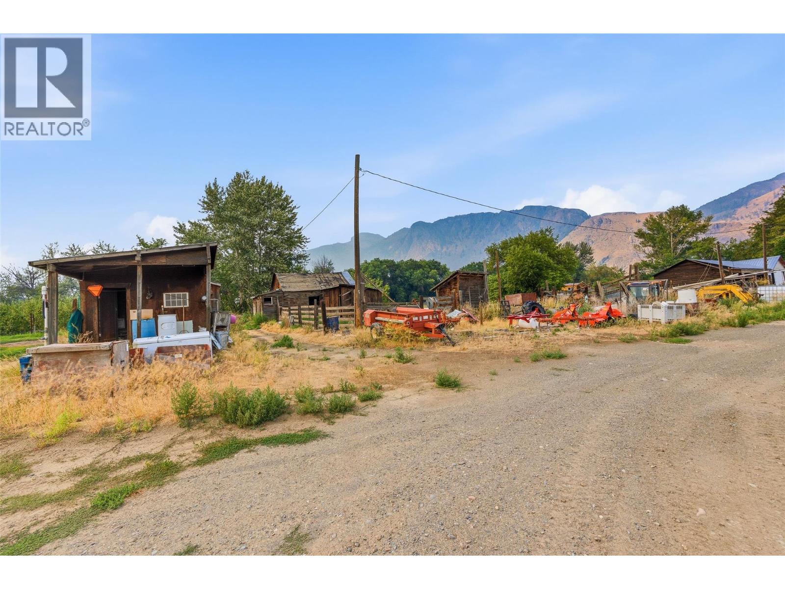 2249 Agar Road, Cawston