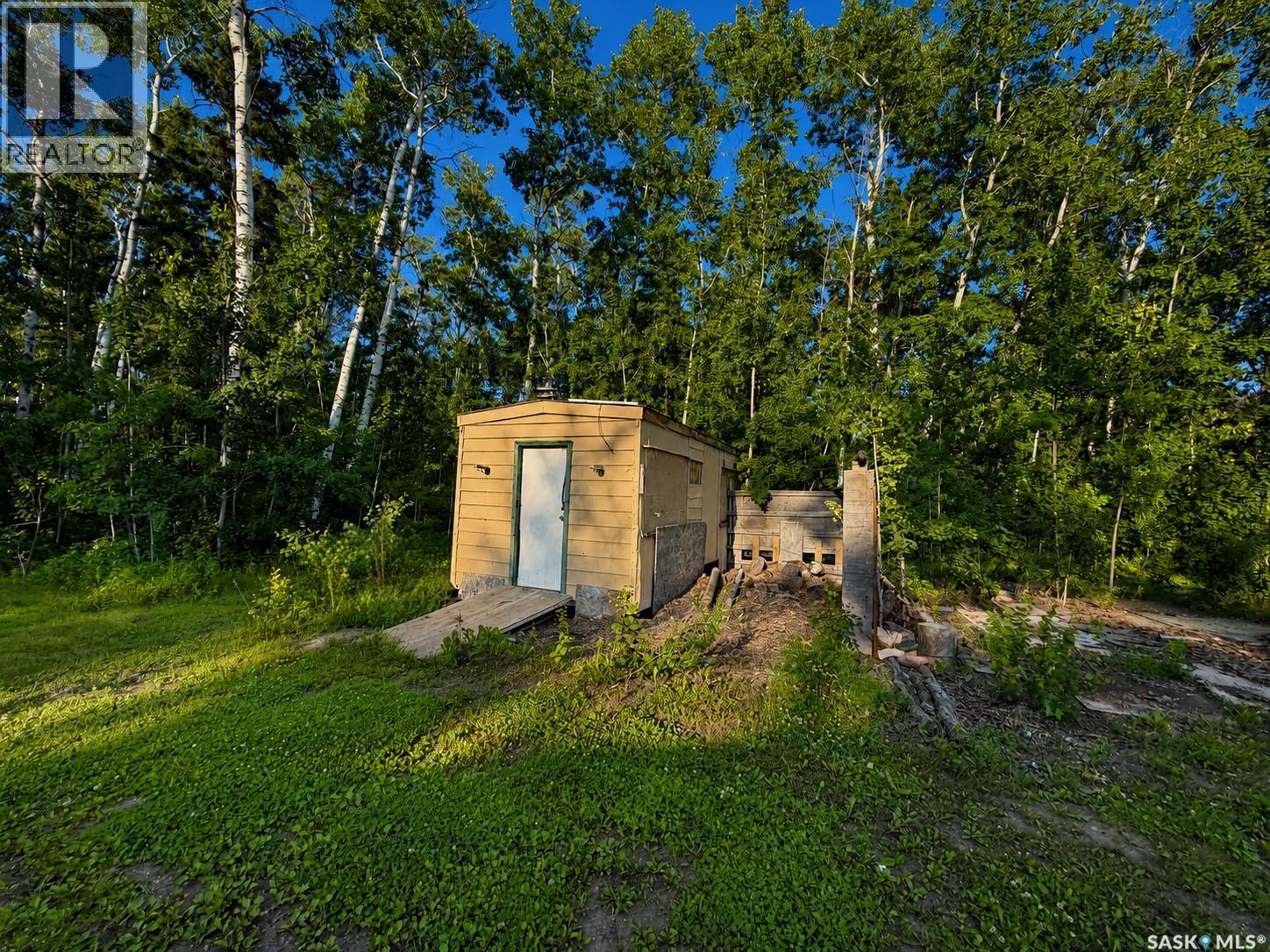 207 Brown STREET - Image 25