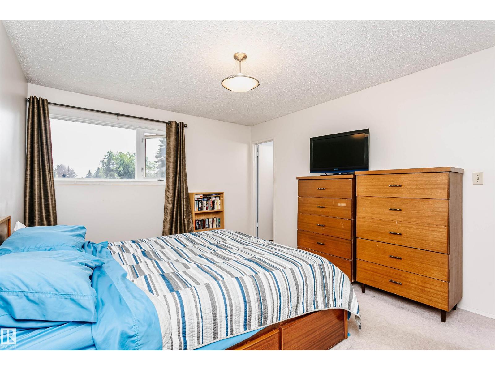 18316 78 AV NW - 25