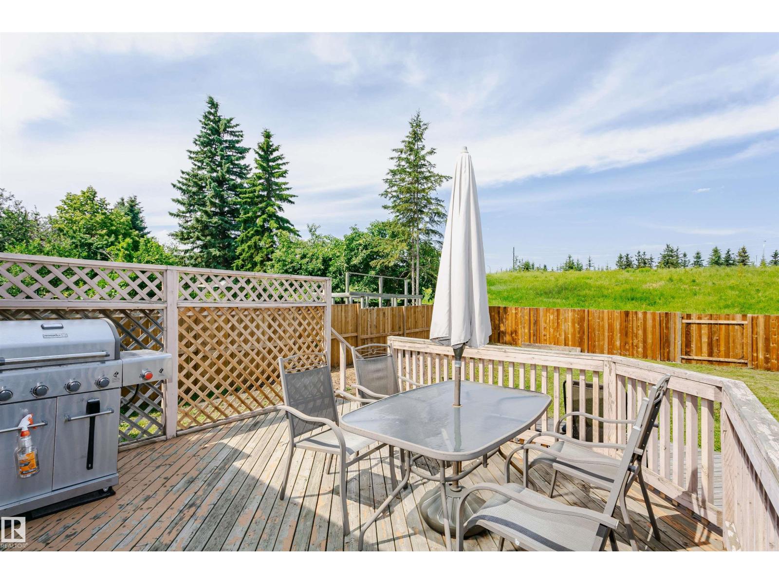 18316 78 AV NW - 44