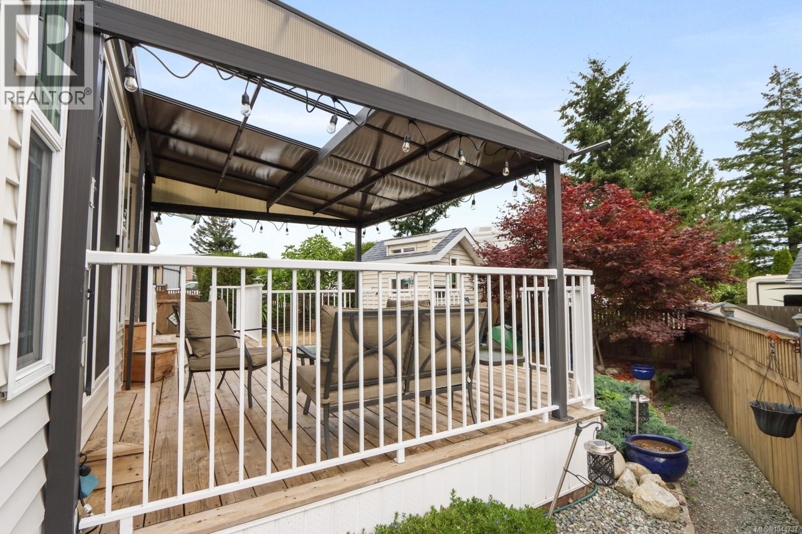 2116 Nimpkish Lake Way - 30