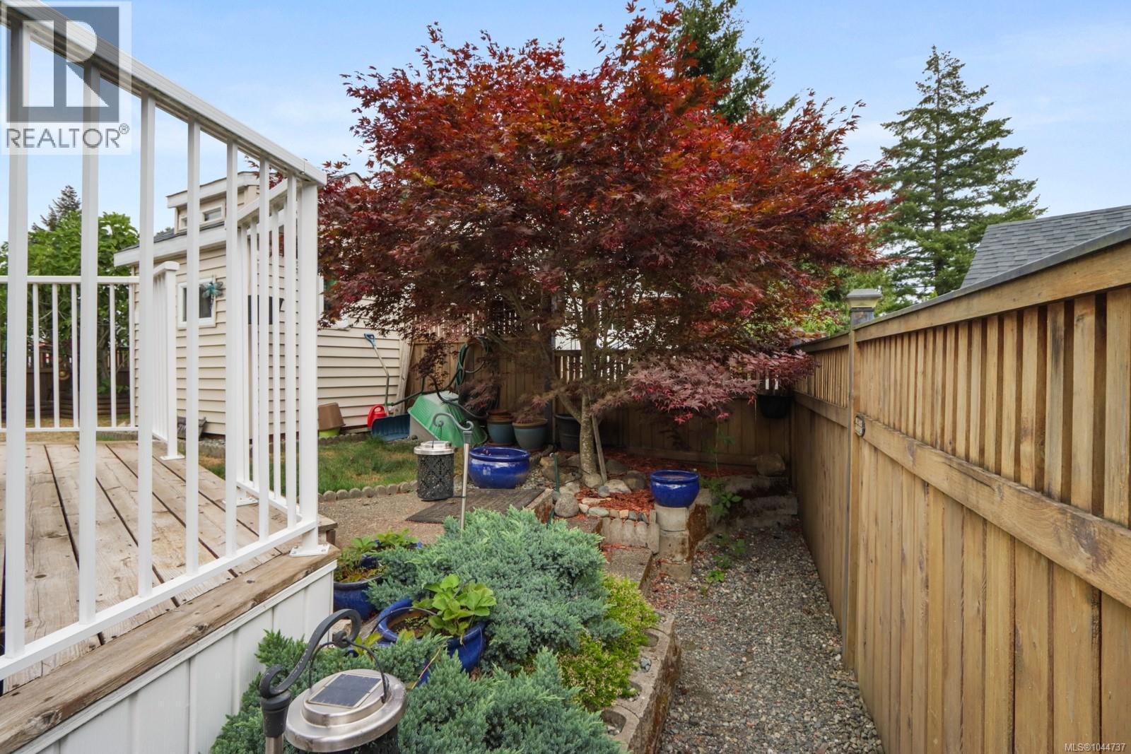 2116 Nimpkish Lake Way - 31