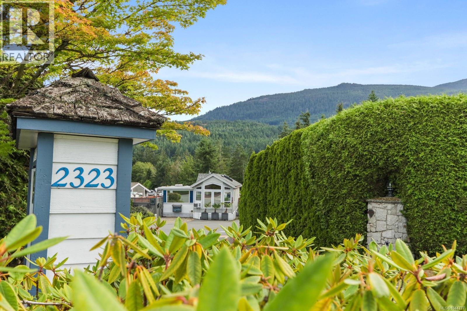 2116 Nimpkish Lake Way - 51