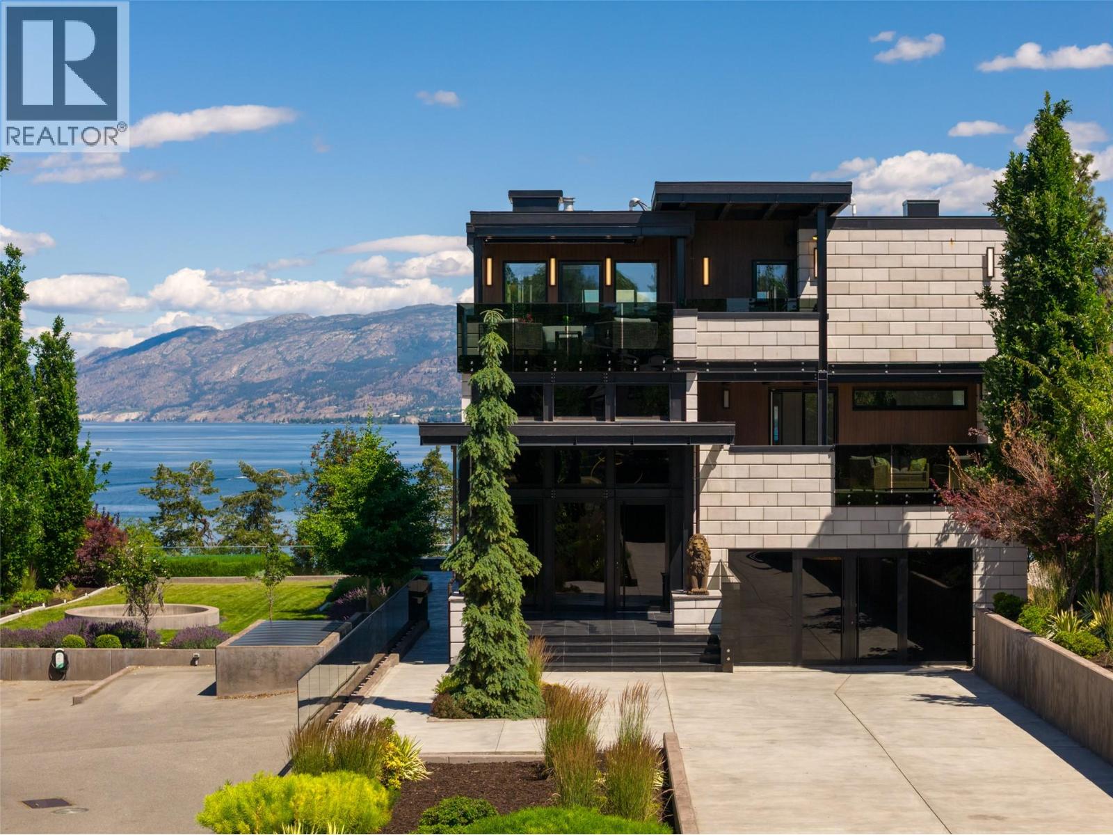 581 & 571 Vancouver Avenue, Penticton