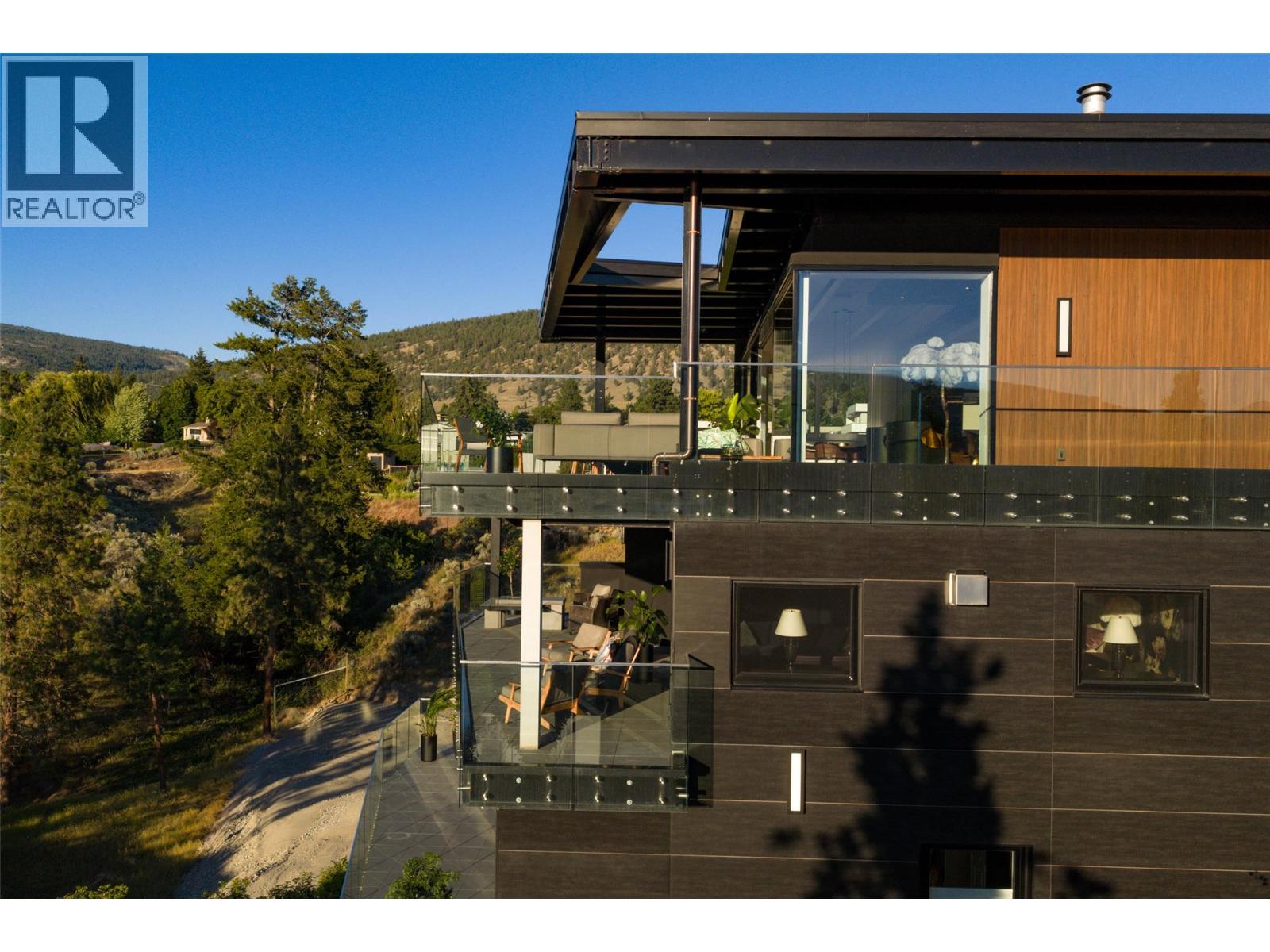 581 & 571 Vancouver Avenue, Penticton