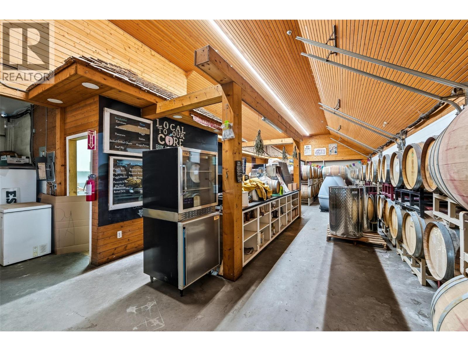 2249 Agar Road, Cawston