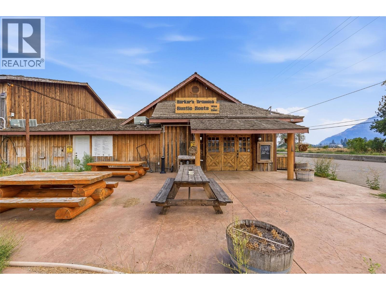 2249 Agar Road, Cawston