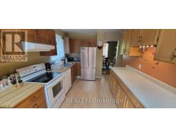 796 HARLEQUIN CRESCENT — photo 3