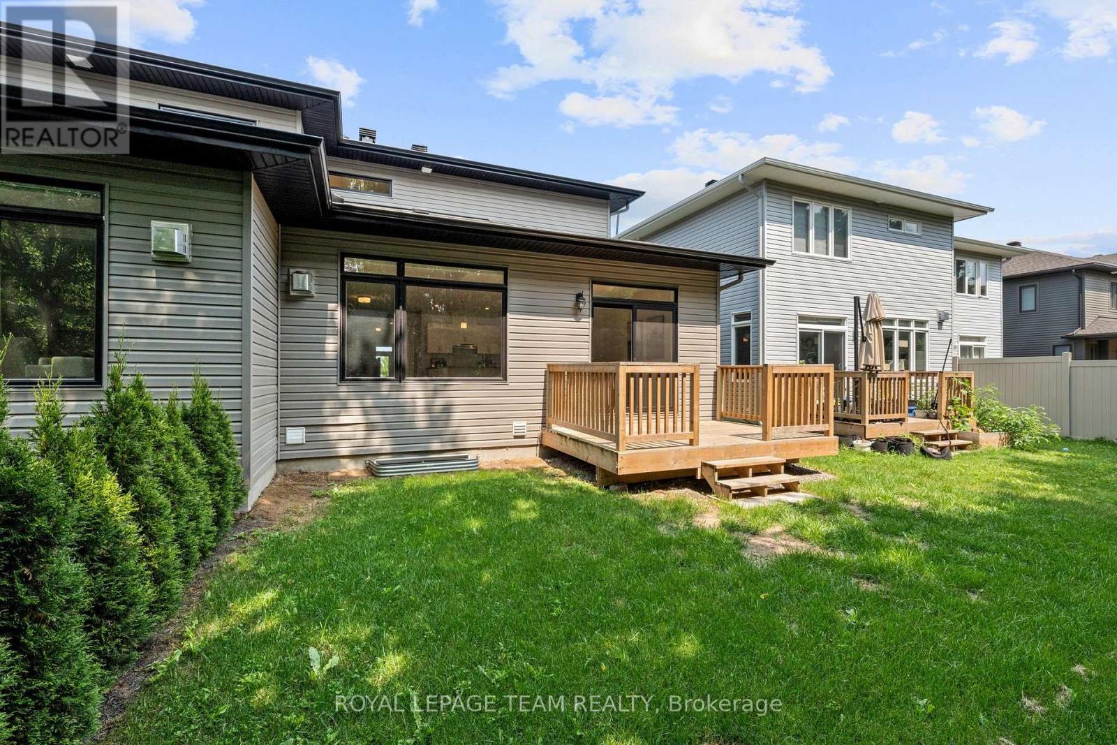 53 MAC BEATTIE DRIVE - Image 45