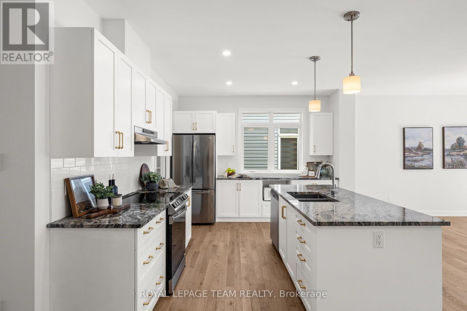 53 MAC BEATTIE DRIVE - Image 6