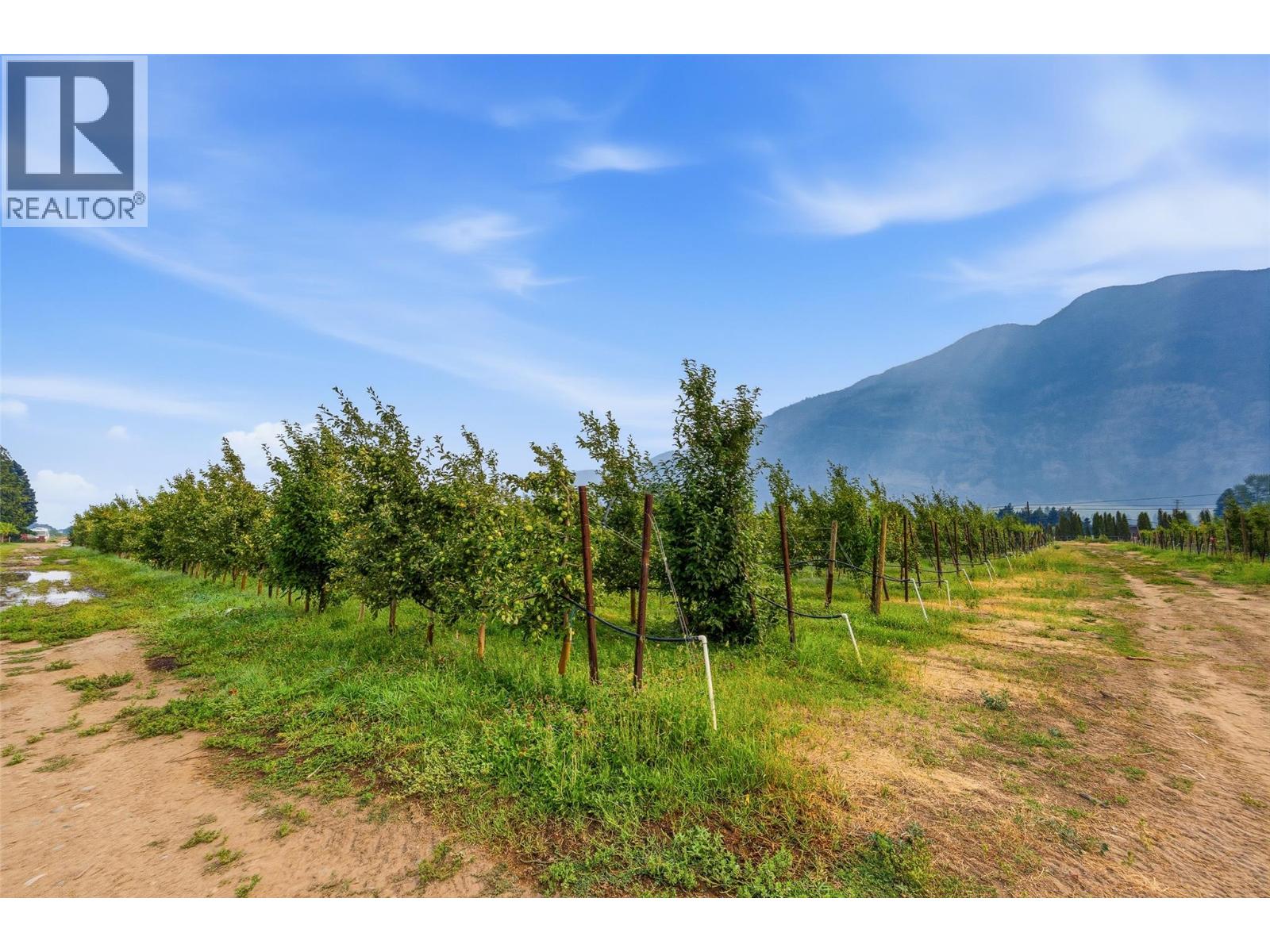 2249 Agar Road, Cawston