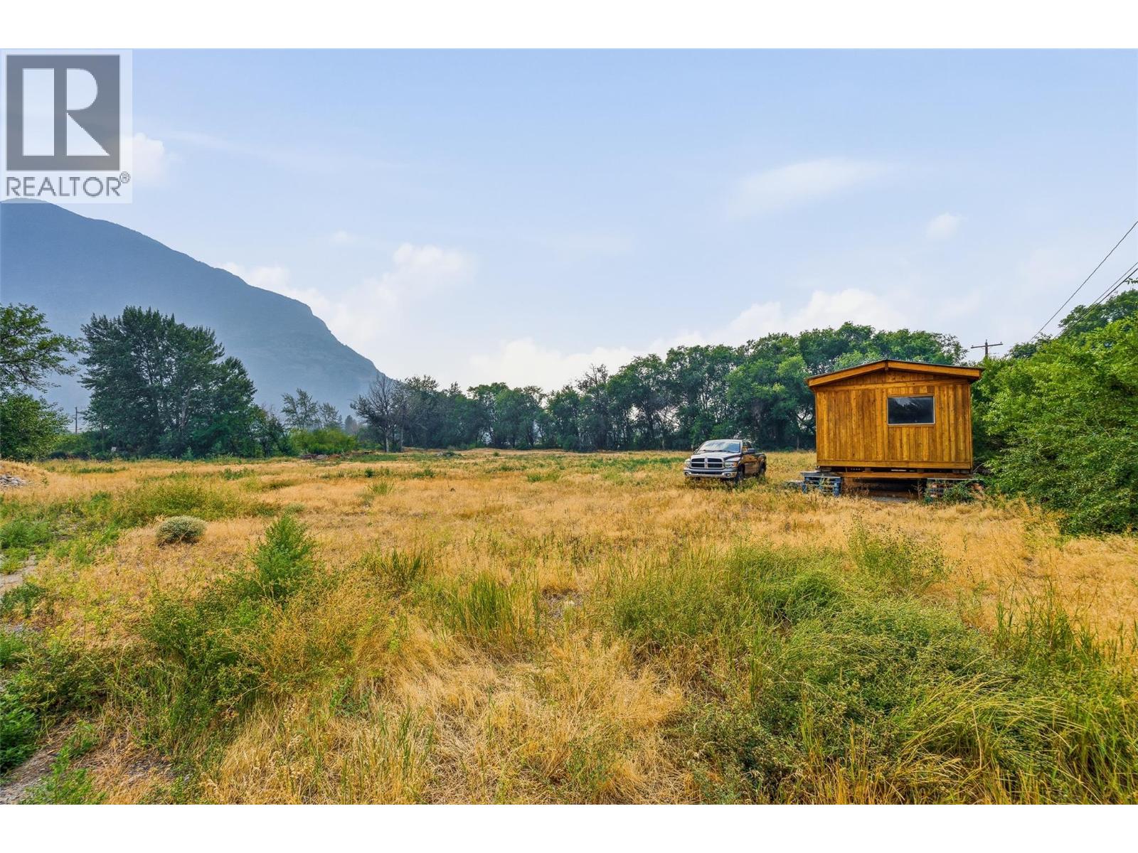 2249 Agar Road, Cawston