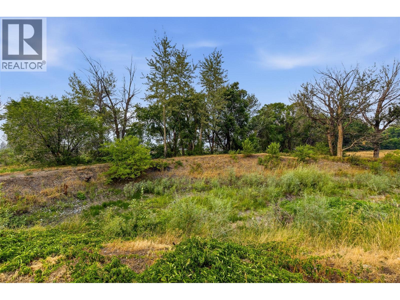2249 Agar Road, Cawston