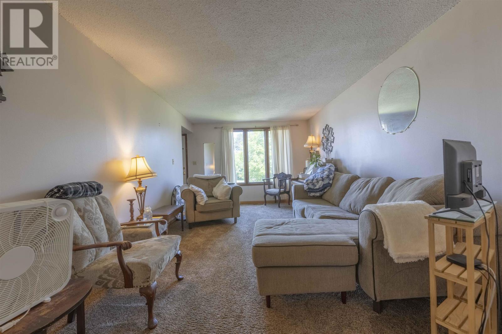 476 Brock ST E - 2