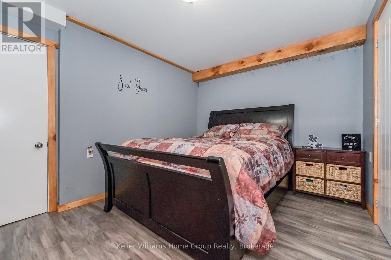 56 ANN STREET S - 42