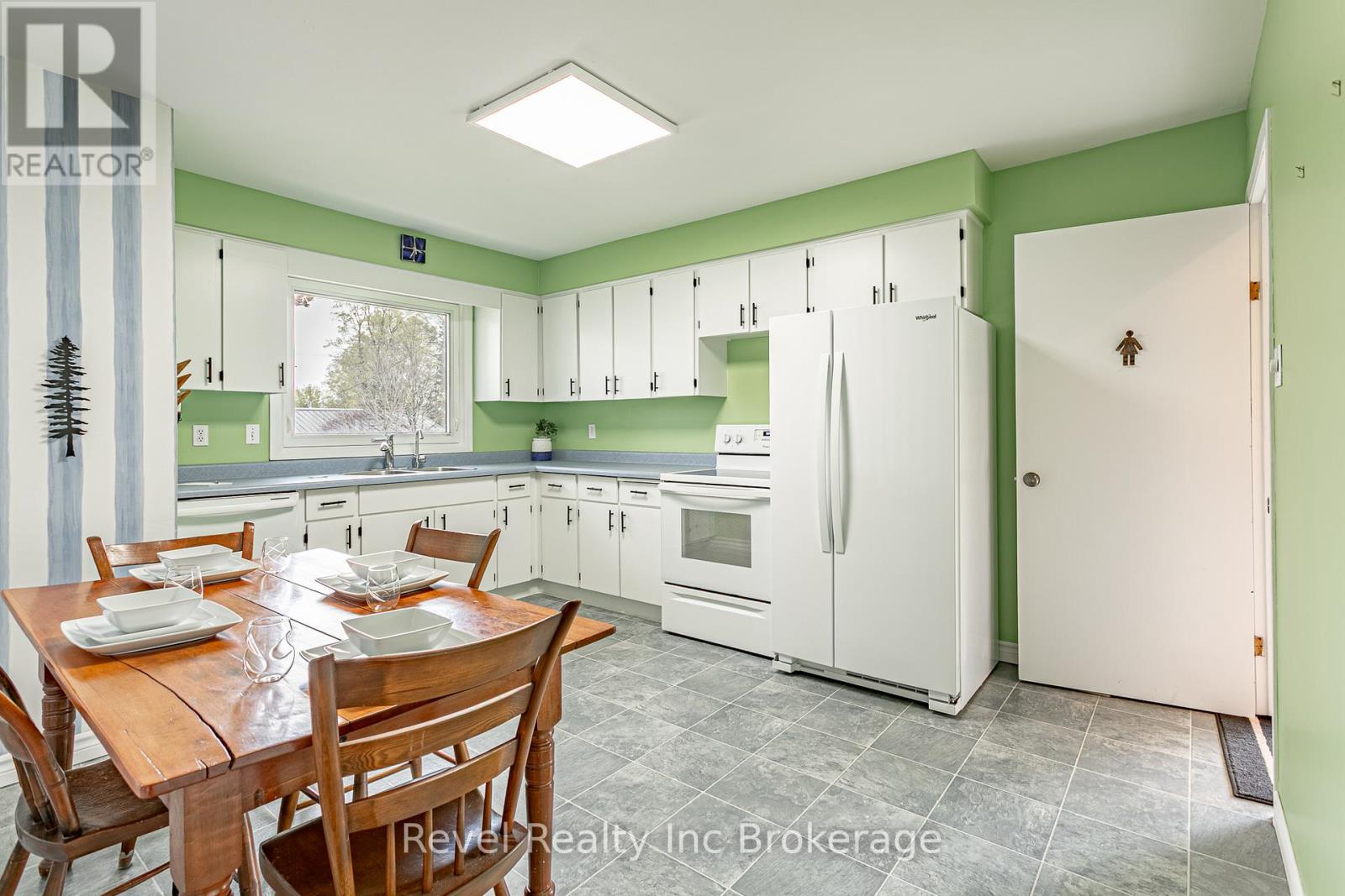 311 TUNIS STREET - Image 8