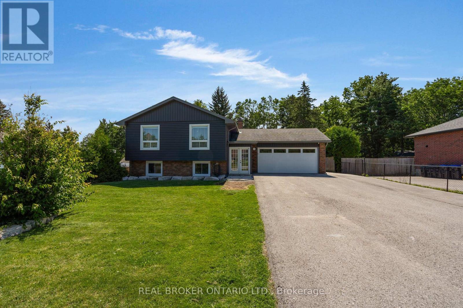 975 SUNNIDALE ROAD - 1