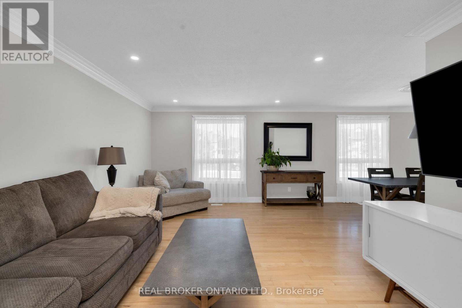975 SUNNIDALE ROAD - Image 12