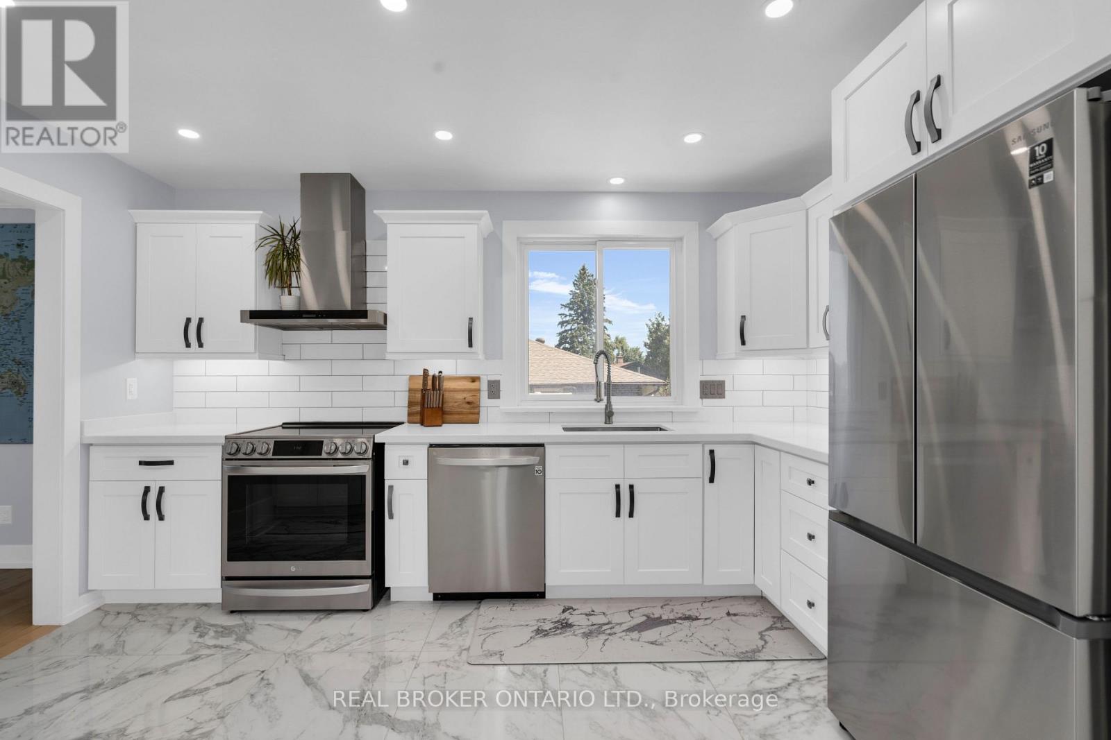 975 SUNNIDALE ROAD - Image 20