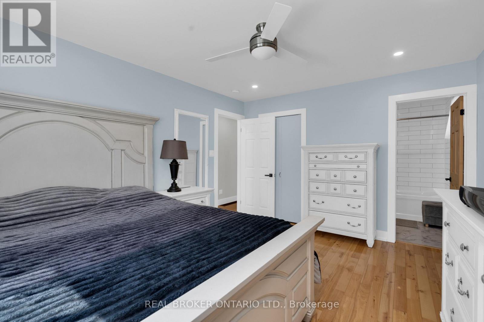 975 SUNNIDALE ROAD - Image 22